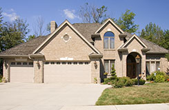 Garage Door Repair Services in Lakewood, WA